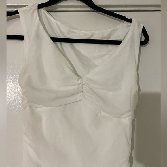 White scrunched midi dress size Small NWT - Picture 8 of 13